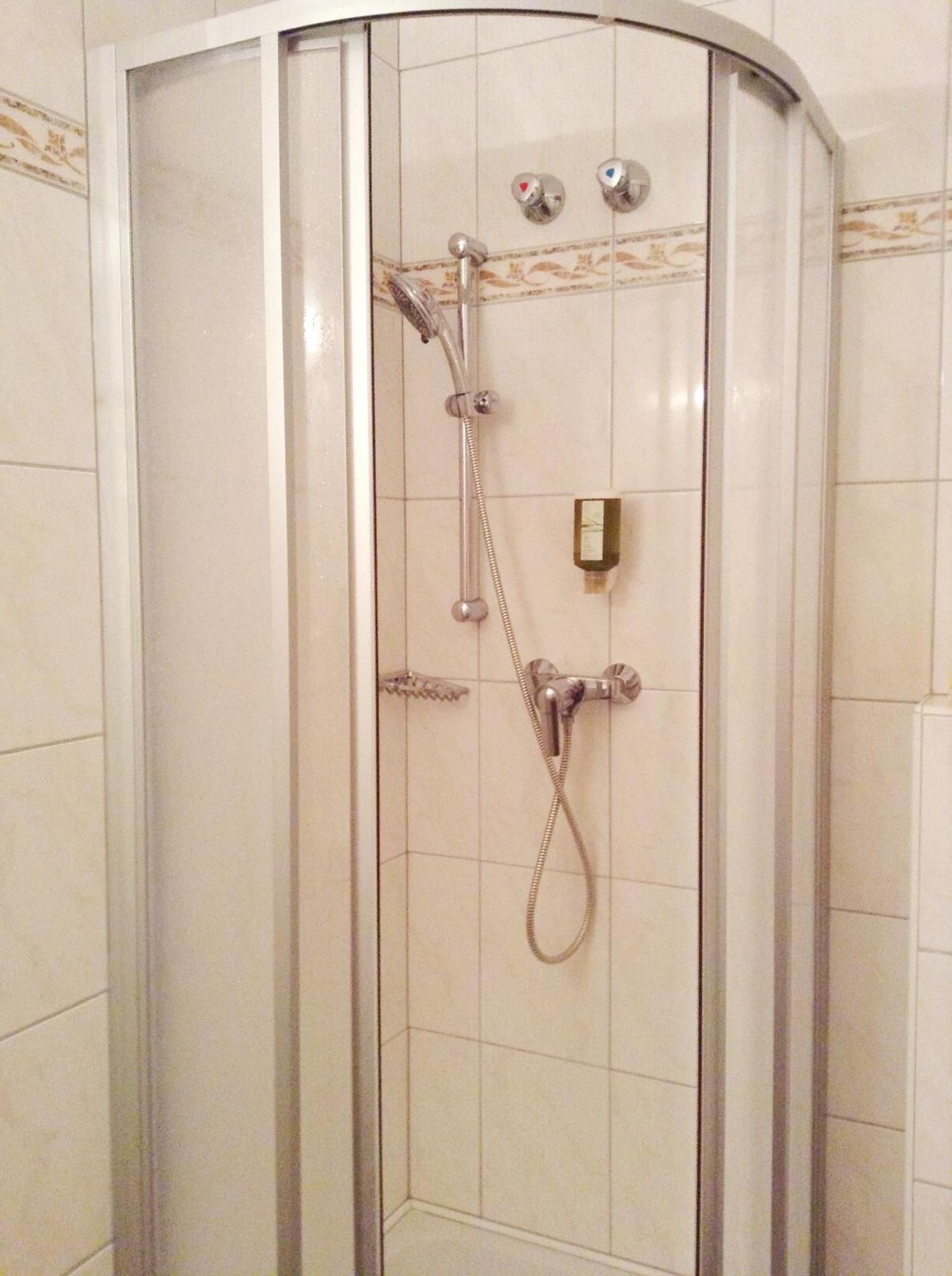 Hotel Gruenes Tuerl Bad Schallerbach Εξωτερικό φωτογραφία