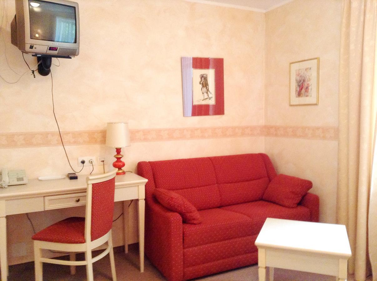 Hotel Gruenes Tuerl Bad Schallerbach Δωμάτιο φωτογραφία
